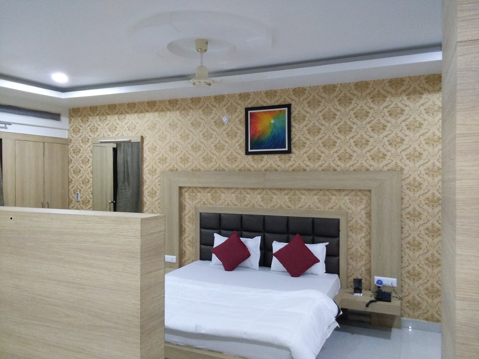 Premium AC Rooms